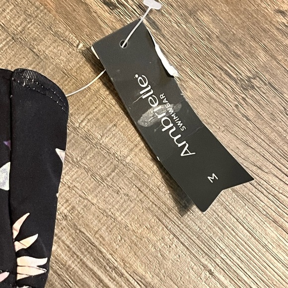 REMOVING SOON FINAL PRICE New Ambrielle women’s tankini swim top - Picture 6 of 8